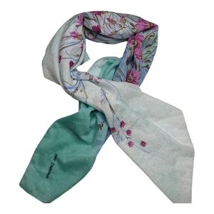 Pier Damiani Floral Print Scarf 🌸💚